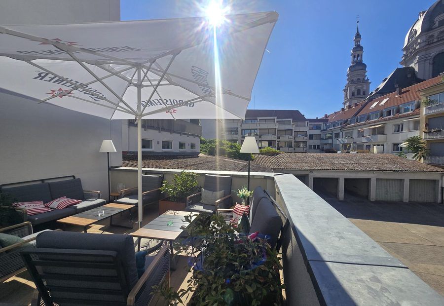 Loungeecke auf der Dachterrasse